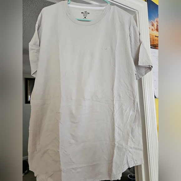 GUC Hollister Light Gray Tee LONG LINE 2X - Picture 1 of 1